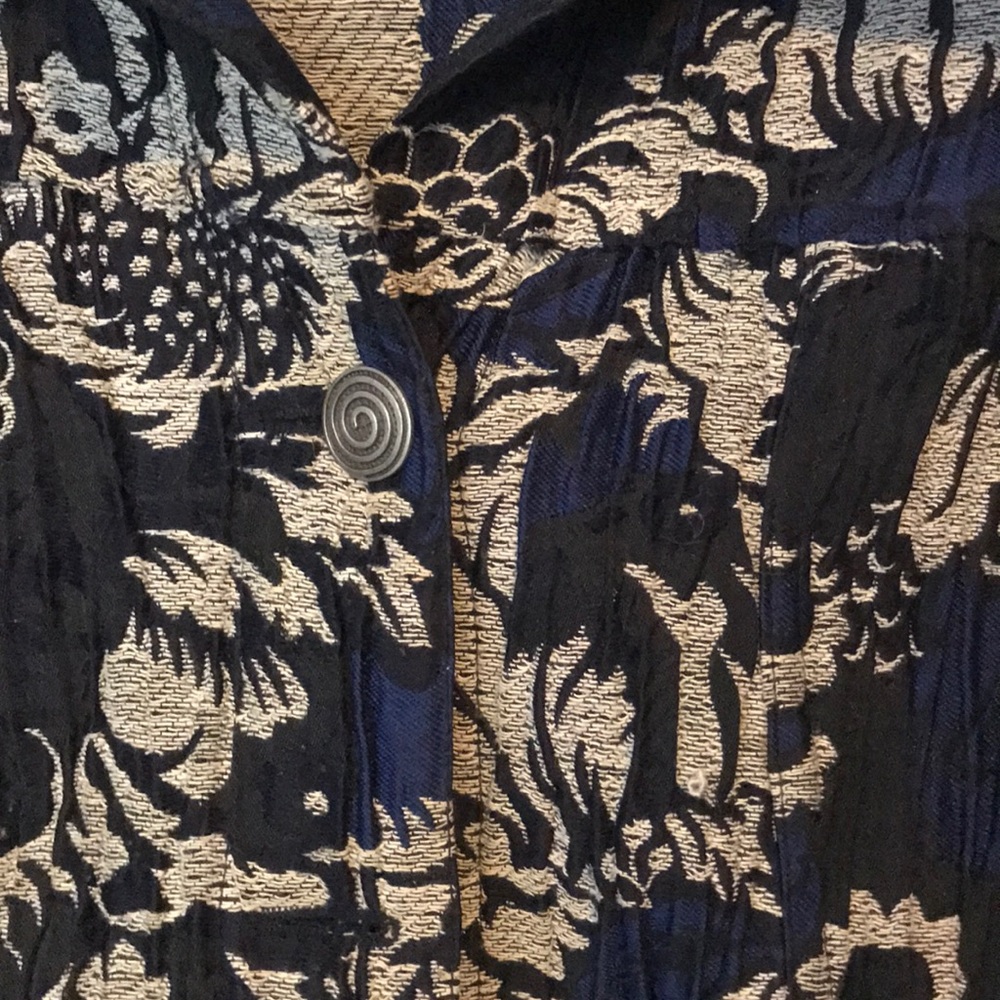 Chico’s jacket - Picture 2 of 5